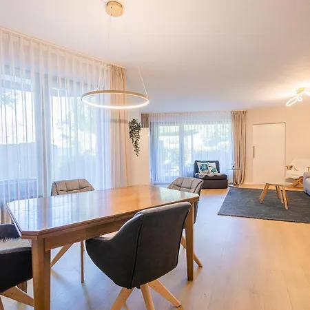 公寓 Ferienwohnpark Zwei-zimmer-apartment 53 01 博登斯边的伊门施塔特